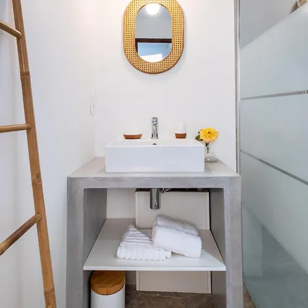 Bergerie Fiumicellu + Maisonnette Santa-Maria-di-Lota